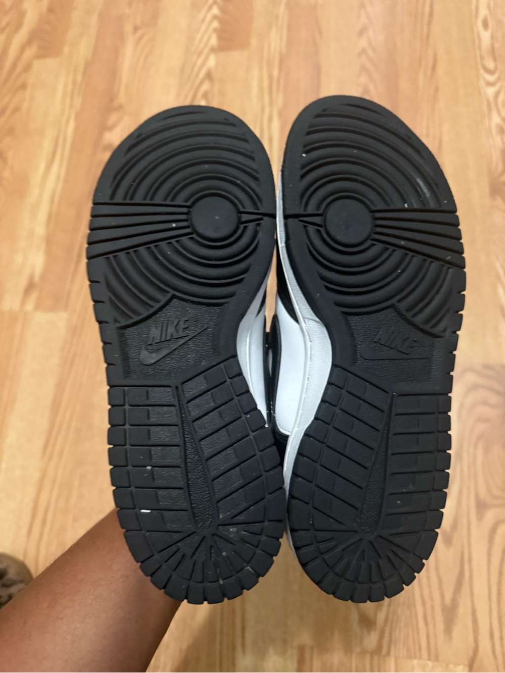 Nike Dunk Low Kids (Grade School) - Picture 6 of 8